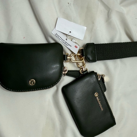 lululemon athletica Accessories - Lululemon Athletica Black Belt Bag Set